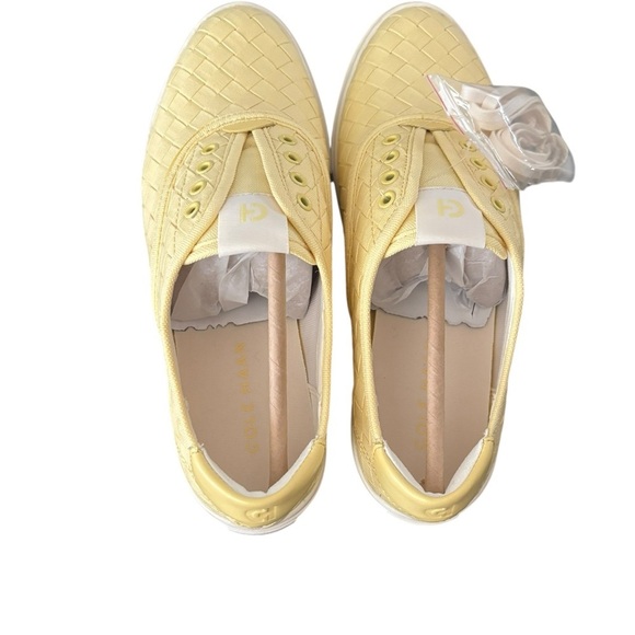 Cole Haan GrandPro Harbor W32182 Sneakers Women's 7 Yellow Casual Shoes ZOGG395 - Picture 9 of 10